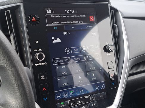 Used 2024 Subaru Crosstrek 2.0i Premium image 24