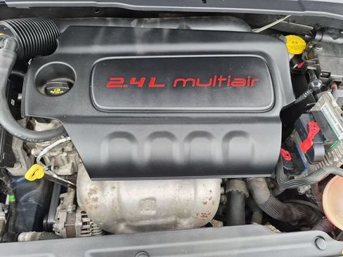Used 2018 Jeep Compass Latitude w/ Popular Equipment Group AWD/4WD image 31