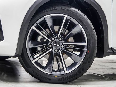 Used 2023 INFINITI QX50 Sport FWD image 3
