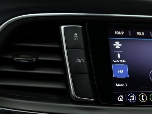 Used 2021 Buick Enclave Essence w/ Sound and Sites Package image 16