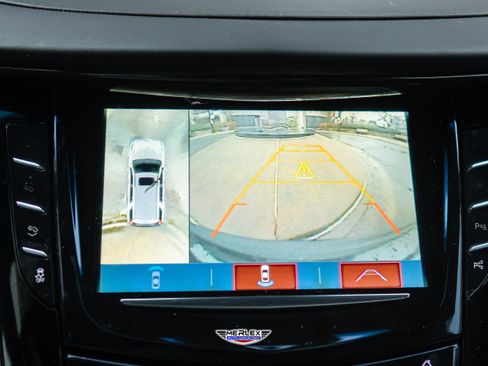 Used 2019 Cadillac Escalade ESV Platinum image 33