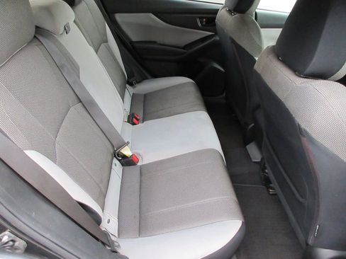 Used 2018 Subaru Crosstrek 2.0i image 18