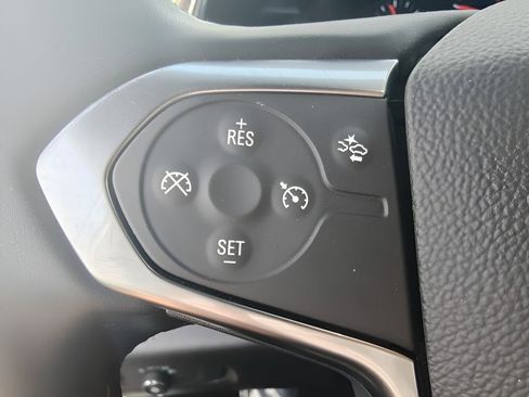 Used 2023 Chevrolet Traverse LT w/ LPO, Floor Liner Package image 19