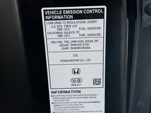 Used 2025 Honda Pilot EX-L image 21