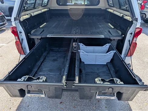 Used 2023 Chevrolet Silverado 1500 LT w/ Leather Package image 19