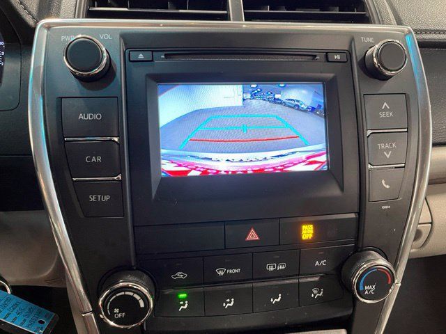 Used 2017 Toyota Camry LE FWD image 29
