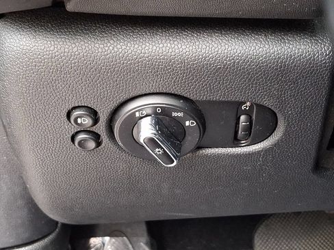 Used 2020 MINI Cooper S FWD image 25