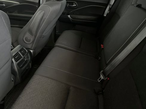 Used 2023 Honda Ridgeline Sport image 11