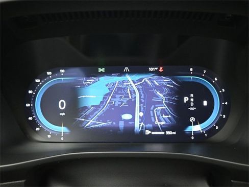 Used 2024 Volvo XC40 B5 Plus w/ Climate Package image 26