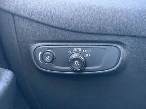 Certified 2024 Chevrolet Equinox LS FWD image 16
