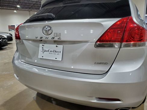 Used 2012 Toyota Venza Limited image 43