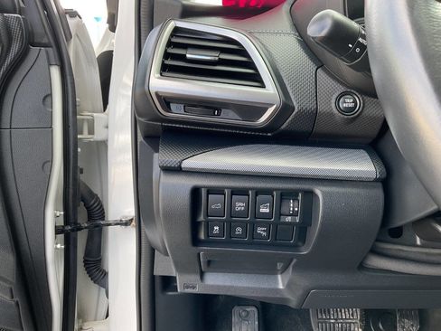 Used 2021 Subaru Forester Limited w/ Popular Package #3 image 16