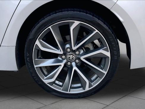 Used 2022 Toyota Corolla XSE w/ Carpet Mat Package (TMS) FWD image 11
