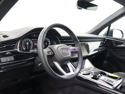 Used 2025 Audi Q7 3.0T Premium w/ Convenience Package AWD/4WD image 15