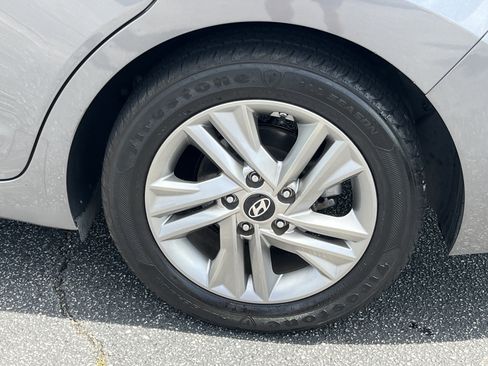 Used 2019 Hyundai Elantra Value Edition w/ Cargo Package FWD image 26