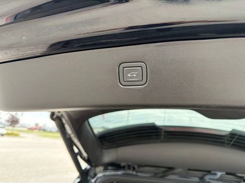 Used 2024 Chevrolet Blazer RS w/ LPO, Floor Liner Package FWD image 24