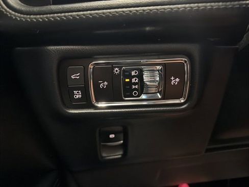 Used 2023 Lincoln Nautilus Reserve image 36