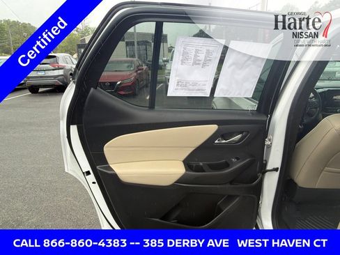 Used 2023 Chevrolet Traverse Premier AWD/4WD image 19
