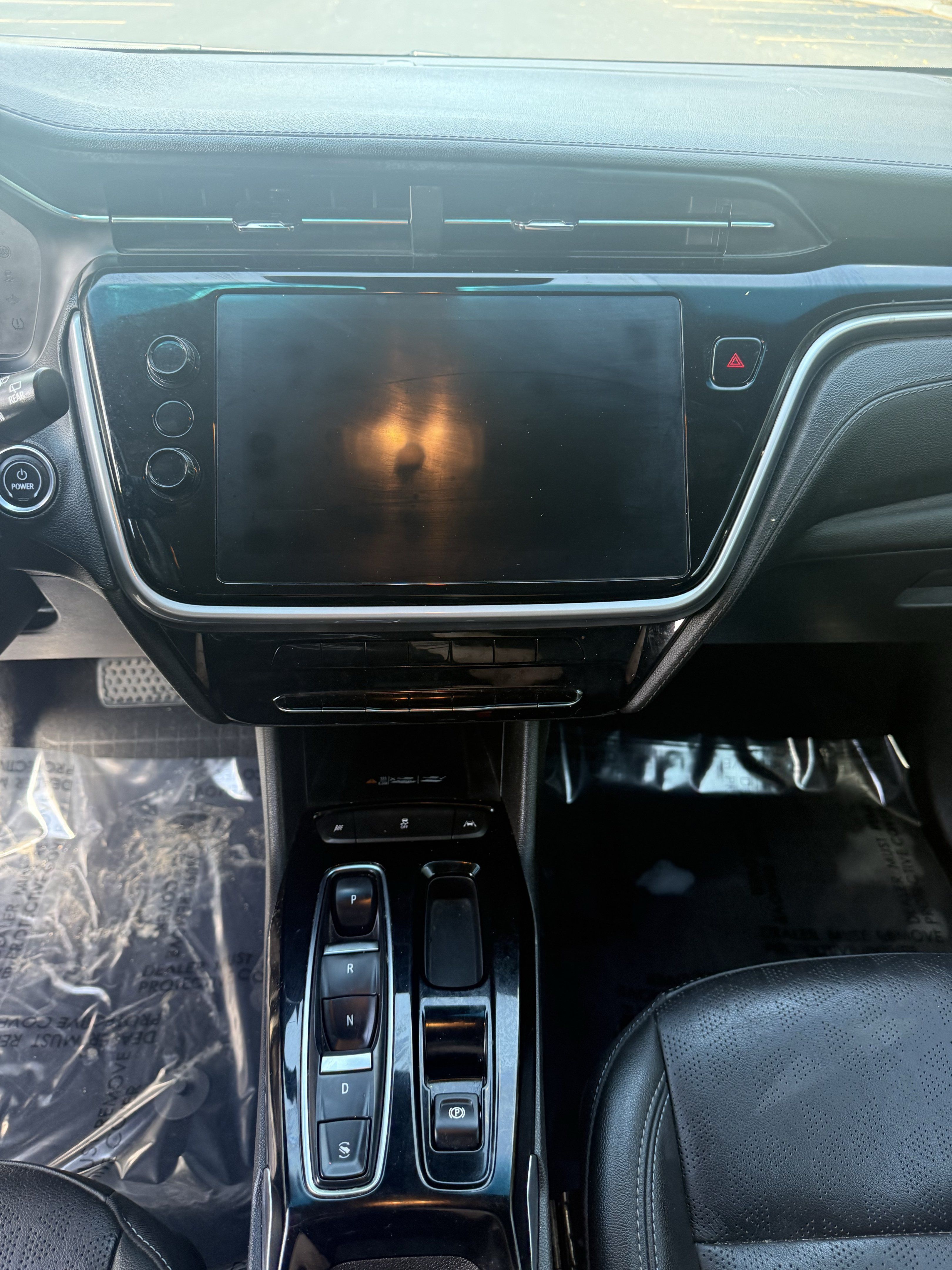 Used 2022 Chevrolet Bolt LT w/ Infotainment Package FWD image 15