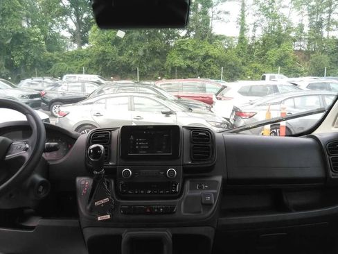 Used 2023 RAM ProMaster 2500 FWD image 8