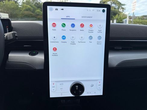 Used 2023 Ford Mustang Mach-E Select image 17