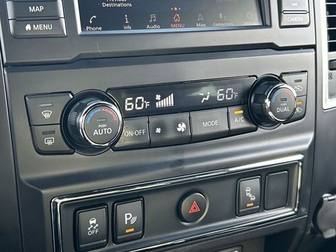 Used 2019 Nissan Titan SL w/ Midnight Edition AWD/4WD image 24