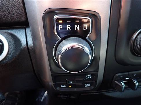 Used 2021 RAM 1500 Warlock w/ Warlock Decor Package AWD/4WD image 16