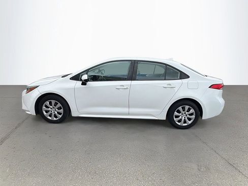 Used 2020 Toyota Corolla LE FWD image 7