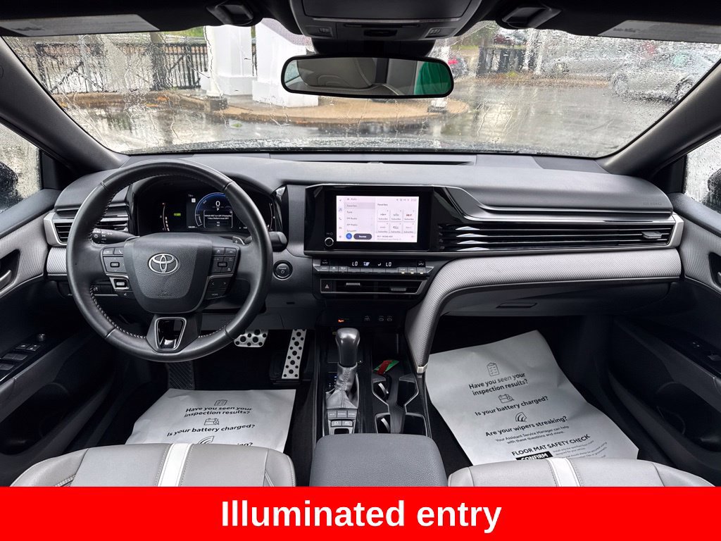 Certified 2025 Toyota Camry SE FWD image 17