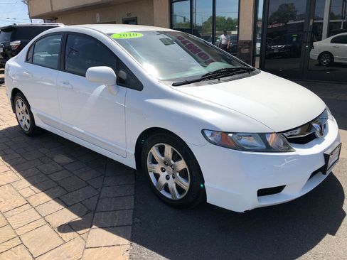 Used 2010 Honda Civic LX image 8