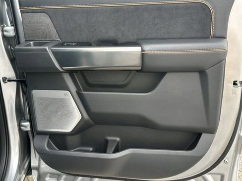 Used 2024 Ford F350 Platinum w/ Tremor Off-Road Package image 21