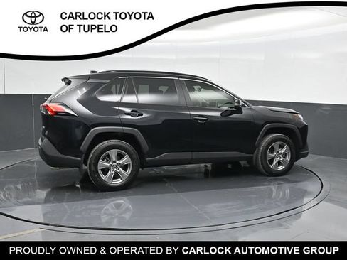 Used 2025 Toyota RAV4 XLE w/ Convenience Package FWD image 4