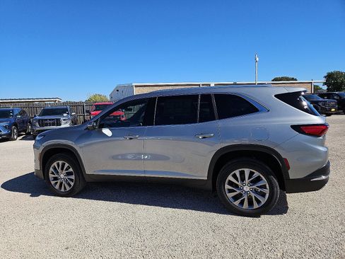 New 2026 Buick Enclave Preferred w/ Power Package image 2