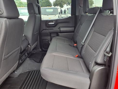 New 2026 Chevrolet Silverado 1500 Custom w/ Turbomax Blackout Package image 7