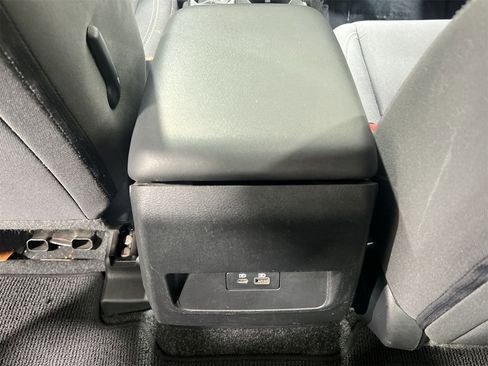 Used 2023 Nissan Frontier SV image 20