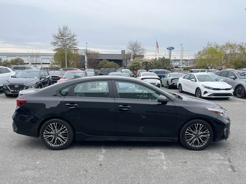 Used 2022 Kia Forte GT-Line w/ GT-Line Premium Package image 10