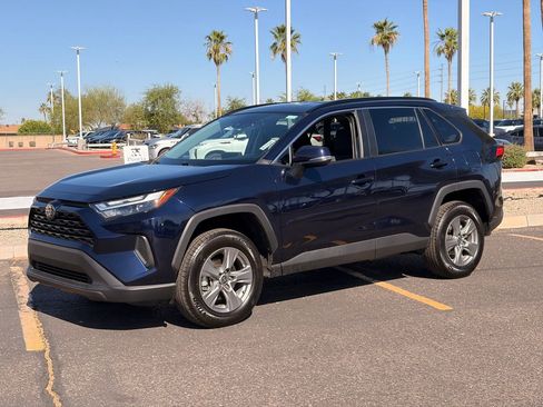 Used 2024 Toyota RAV4 XLE AWD/4WD image 2