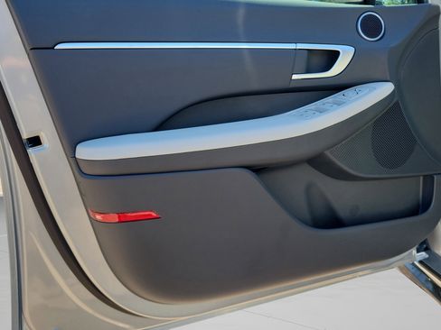 New 2025 Hyundai Sonata SEL image 26