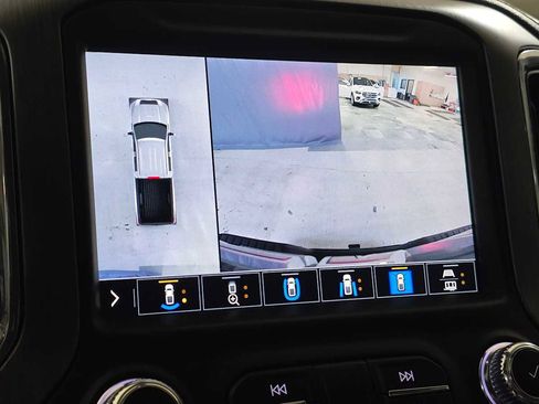 Used 2023 GMC Sierra 3500 Denali w/ Denali Black Diamond Edition image 27