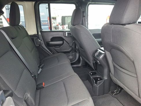 Certified 2021 Jeep Wrangler Unlimited Sport image 15