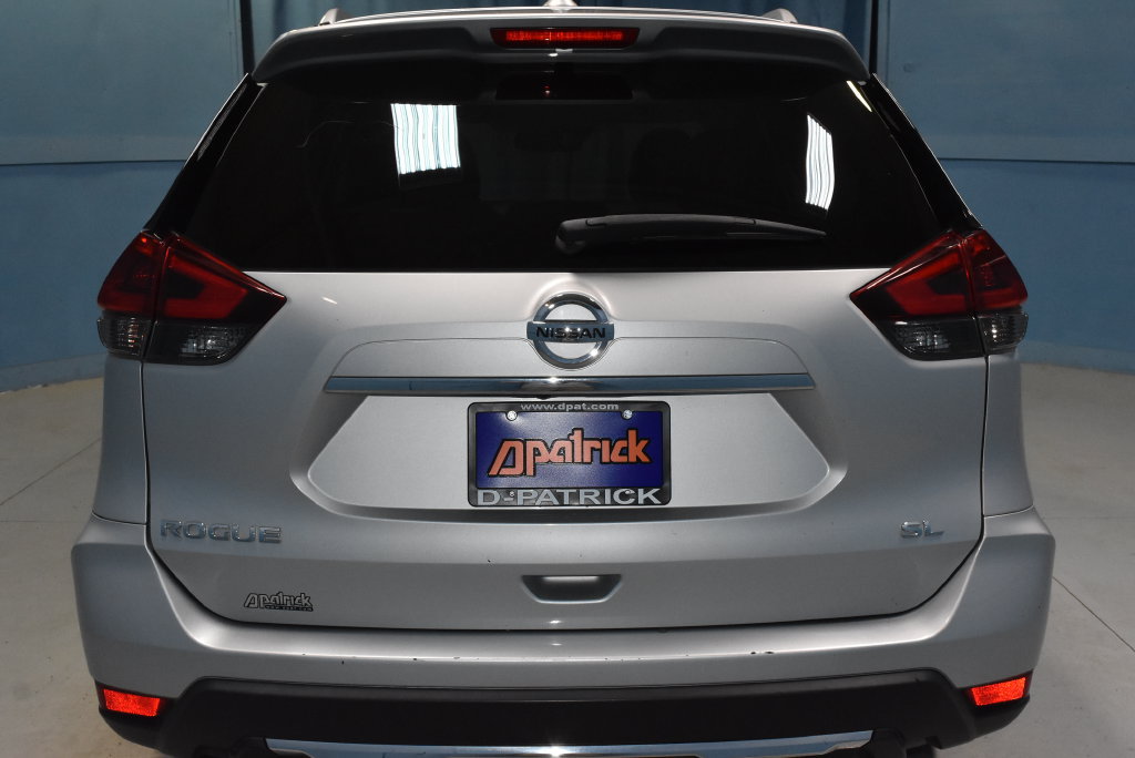 Used 2018 Nissan Rogue SL FWD image 28