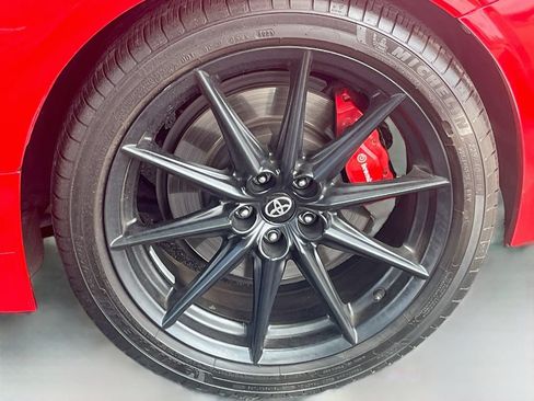 Used 2024 Toyota GR86 TRUENO Edition RWD image 29