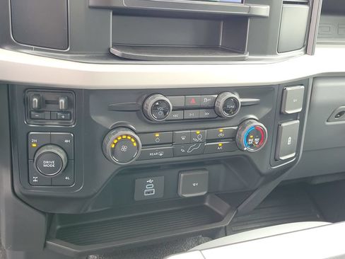 New 2026 Ford F350 XL w/ XL Chrome Package AWD/4WD image 32