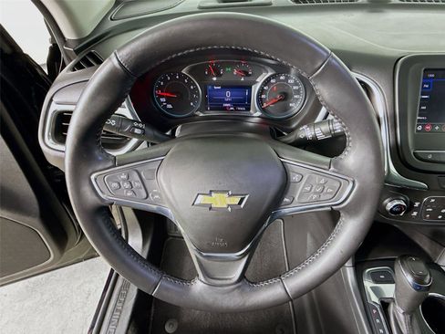 Used 2020 Chevrolet Equinox LT image 12