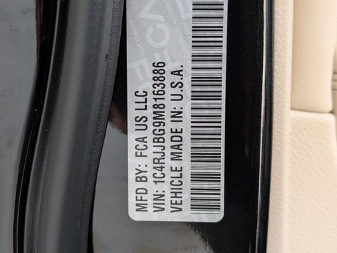 Used 2021 Jeep Grand Cherokee L Limited RWD image 42