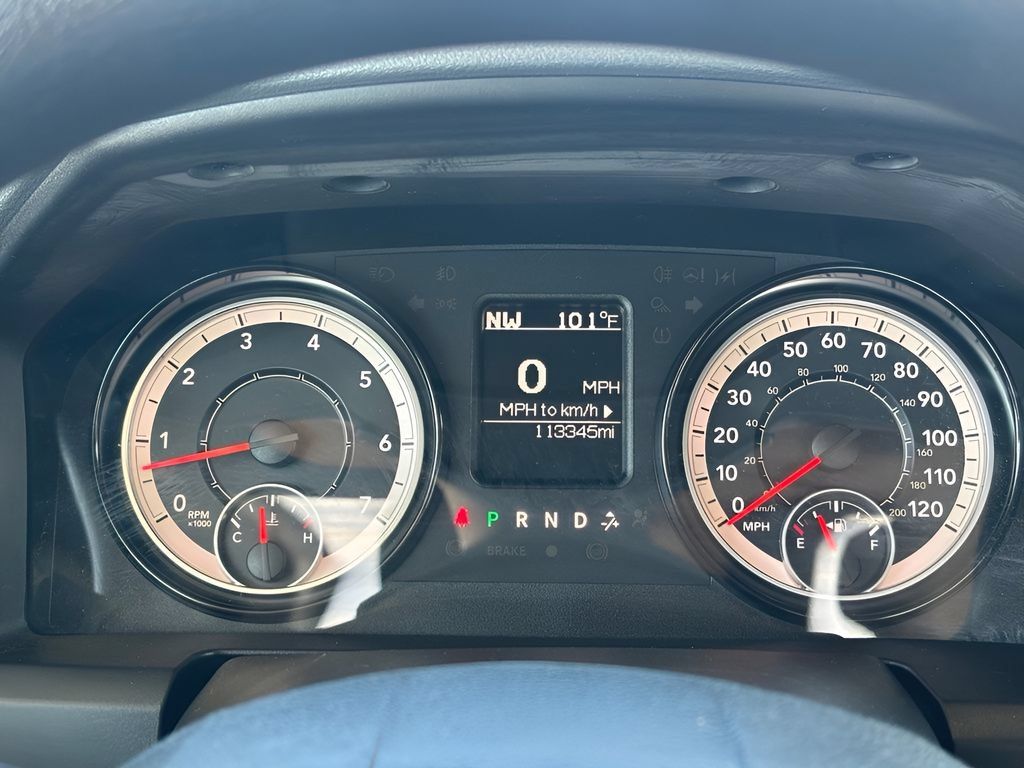 Used 2018 RAM 1500 Express RWD image 9