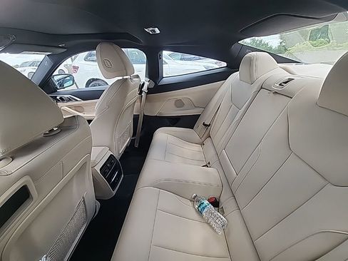 Used 2021 BMW 430i Coupe w/ Premium Package image 3