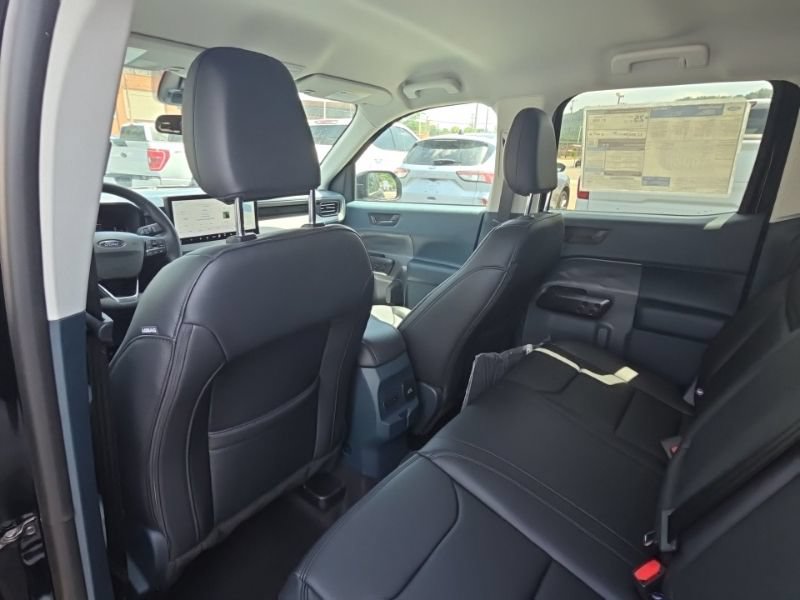 New 2026 Ford Maverick Lariat w/ Black Appearance Package AWD/4WD image 18
