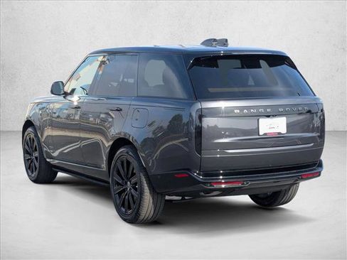 New 2025 Land Rover Range Rover SE image 9