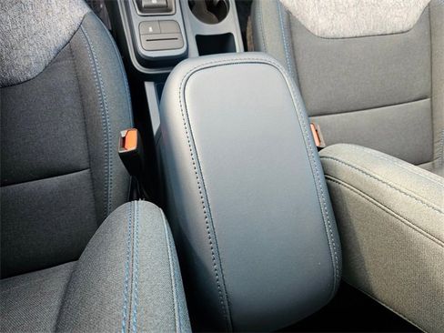 New 2025 Ford Maverick XLT w/ XLT Luxury Package image 24